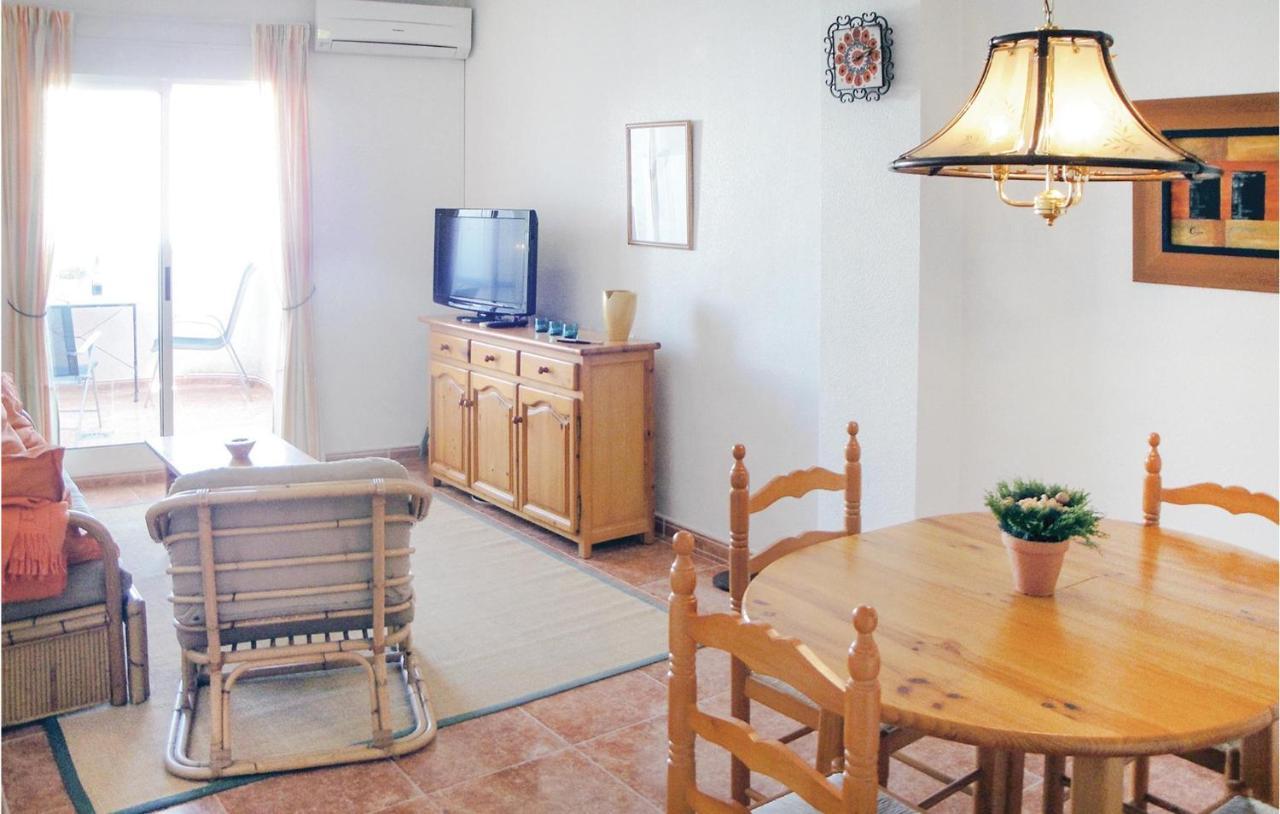 2 Bedroom Cozy Apartment In Torrevieja Exterior photo